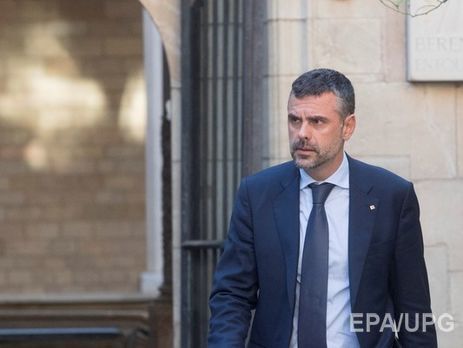 ﻿Міністр женералітату Каталонії подав у відставку після відмови Пучдемона від дострокових виборів