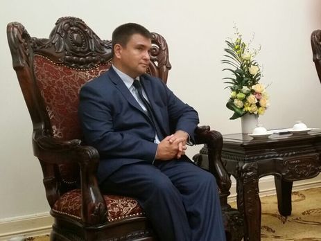 Украина поддерживает территориальную целостность Испании – Климкин