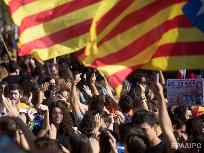 Почти 1700 компаний из Каталонии переехали в другие регионы Испании