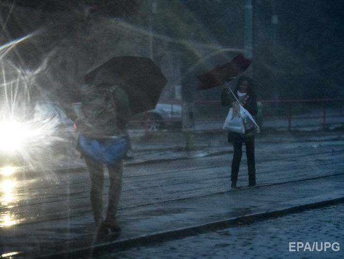 ﻿В Україні оголосили штормове попередження