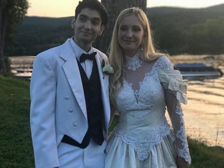 ﻿Дочка екс-нардепа від Партії регіонів Бондаренко вийшла заміж у США