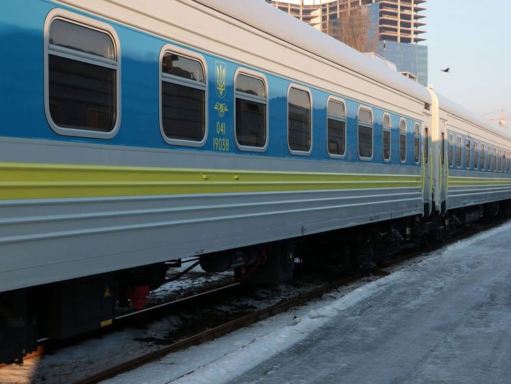 Из Киева в Запорожье запустят новый поезд, состоящий из вагонов-трансформеров