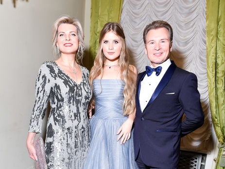 Дочери Навки, Малинина, Пескова, сын Рудковской посетили бал журнала Tatler