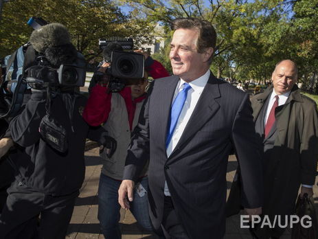 Суд отказался отпустить Манафорта из-под домашнего ареста