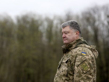 В Киевской области при участии Порошенко прошло практическое занятие ракетных войск и артиллерии ВСУ. Фоторепортаж