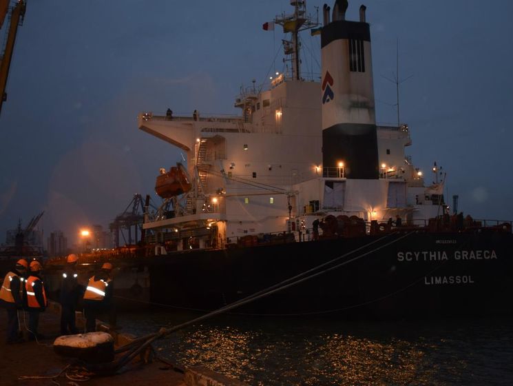 ﻿У ДТЕК повідомили, що до порту Чорноморськ прибув балкер із антрацитовим вугіллям із ПАР