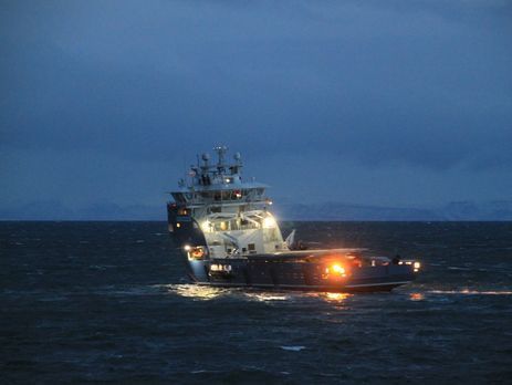 ﻿Рятувальники підняли із дна океану російський вертоліт, який зазнав аварії у Норвегії