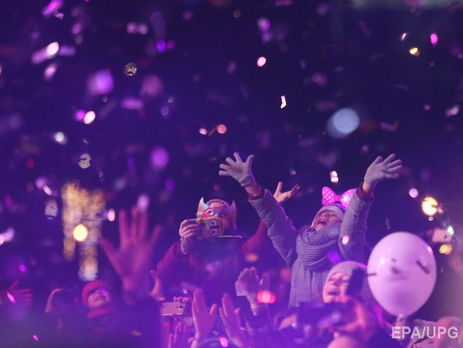 ﻿2018 року на новорічні та різдвяні свята українці відпочиватимуть на день менше