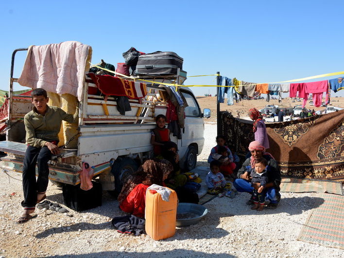 В районе сирийского Дейр-эз-Зора в результате теракта погибли десятки беженцев