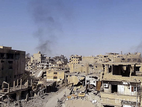 ﻿Унаслідок теракту у сирійській провінції Дейр-ез-Зор загинуло щонайменше 75 людей