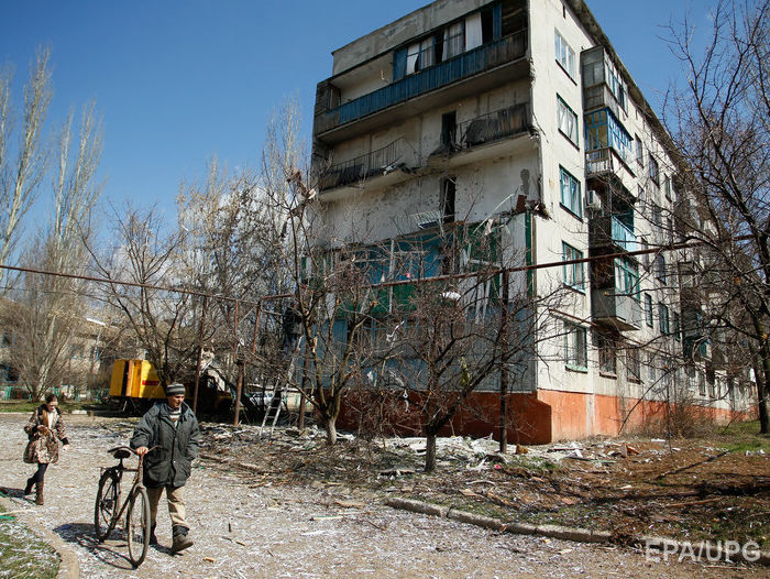 ﻿У соцмережах повідомили про вибухи у Донецьку, у штабі АТО заявили, що ЗСУ не обстрілювали міста