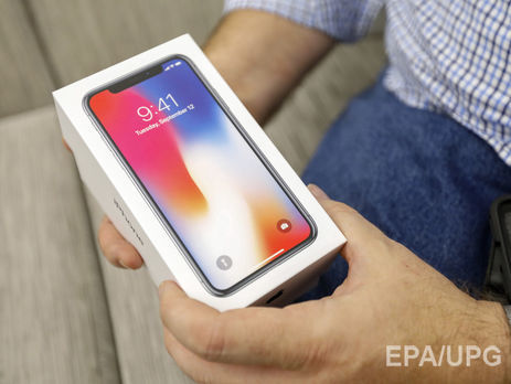 ﻿Третьокласниця із Чечні отримала від Кадирова iPhone X за найкращі вірші про Путіна 