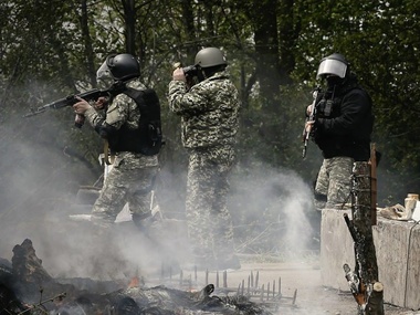 Донецкий облсовет требует прекратить антитеррористическую операцию