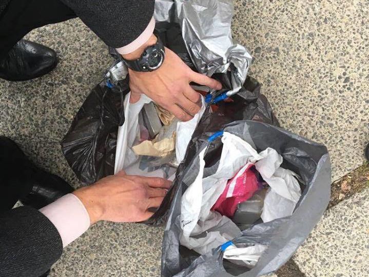 На Буковине СБУ предупредила контрабанду в ЕС 25 кг ядовитого кадмия