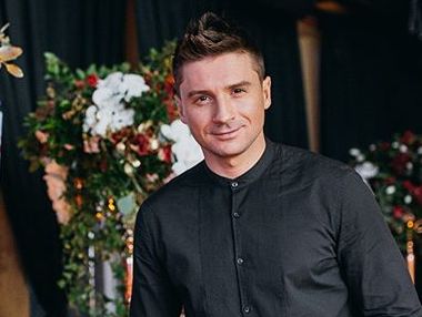 Лазарев показал подросшего сына