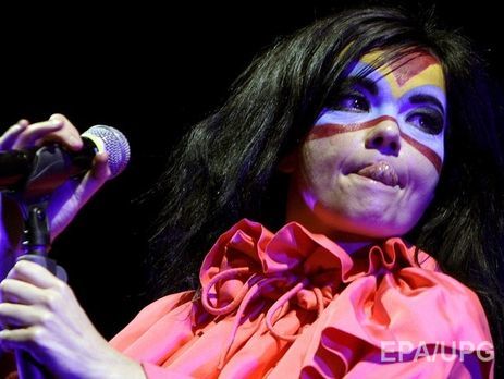 Бьорк будет продавать новый альбом за биткоины