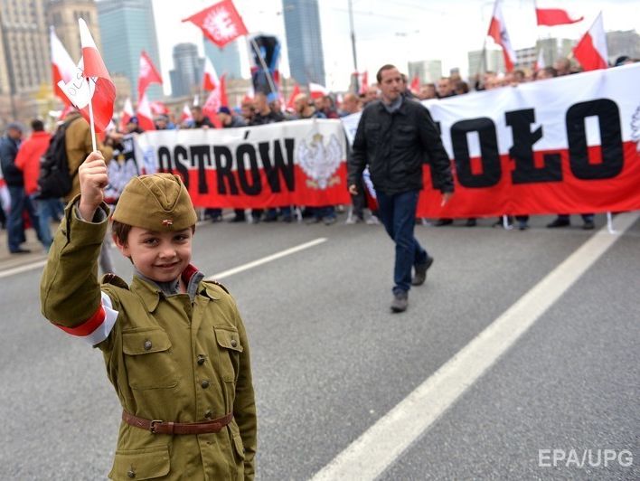 ﻿У Варшаві пройде марш ультраправих, присвячений Дню незалежності Польщі