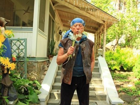 Задорнова по его завещанию похоронят в Латвии