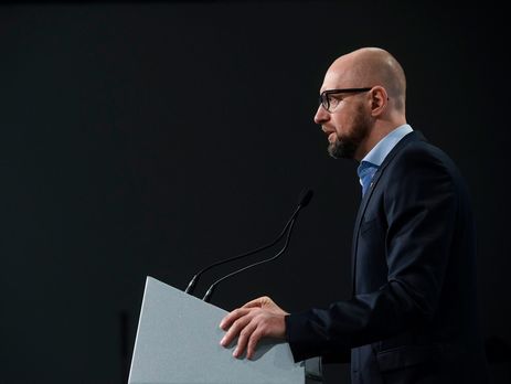 Яценюк заявил, что 