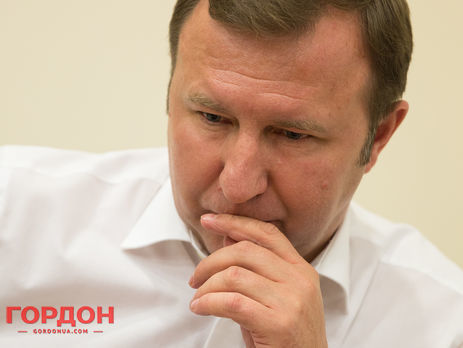 ﻿Митним контролем 