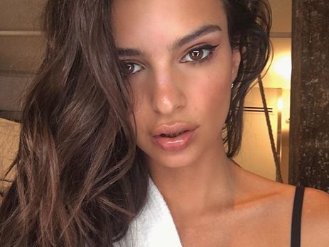 Ратаковски стала блондинкой