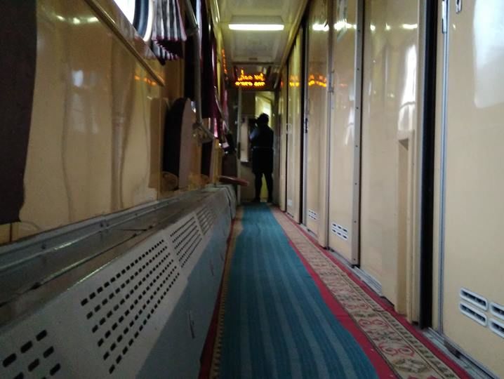 ﻿"Посадили в газову камеру". Пасажири поїзда "Маріуполь – Київ" отруїлися запахом фарби