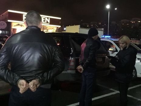 ﻿Затриманих із вибухівкою чоловіків напередодні вигнали з табору під Радою – комендант