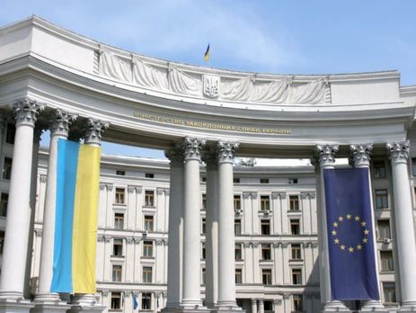 ﻿У МЗС України заявили, що знають про затримання в Білорусі журналіста Шаройка і вживають заходів щодо захисту його прав