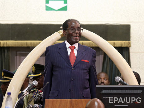 Президент Зимбабве Мугабе объявил голодовку – СМИ