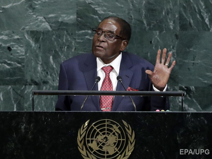 ﻿Президент Зімбабве Мугабе відмовився іти у відставку