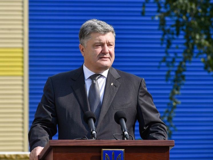 Порошенко: Не надо спрашивать, примут или не примут Украину в ЕС. Она имеет право на членство
