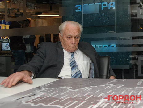 Хмара: Когда захватили крымский парламент, его здание вместе с захватчиками надо было просто сравнять с землей!