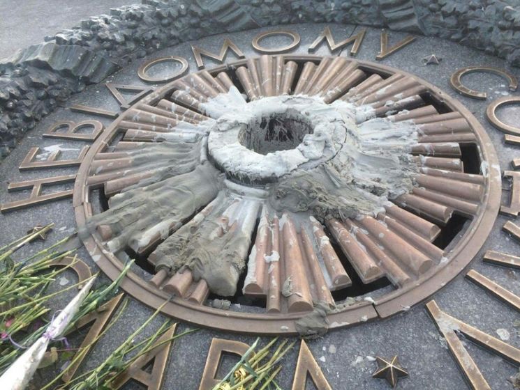 ﻿У Києві біля Вічного вогню і двох пам'ятників установлять відеоспостереження