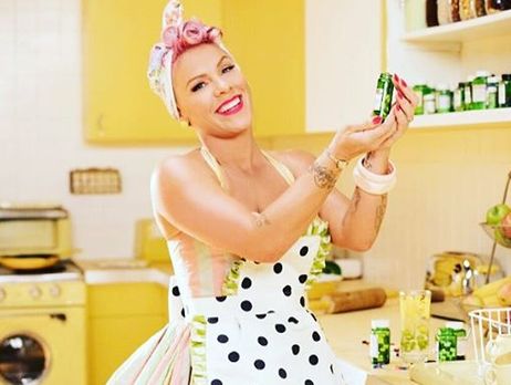 Beautiful Trauma. Pink презентовала клип. Видео