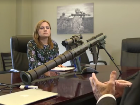 Частная американская компания поставляет украинской армии гранатометы. Видео