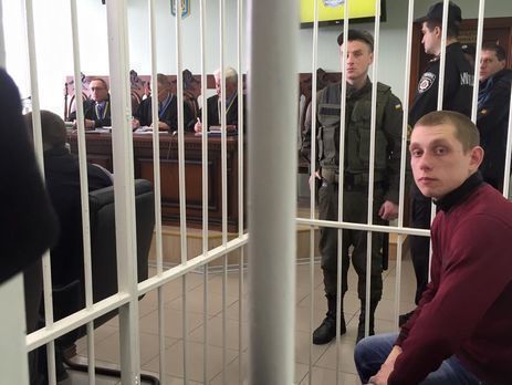 Суд выбрал присяжных по делу патрульного Олейника
