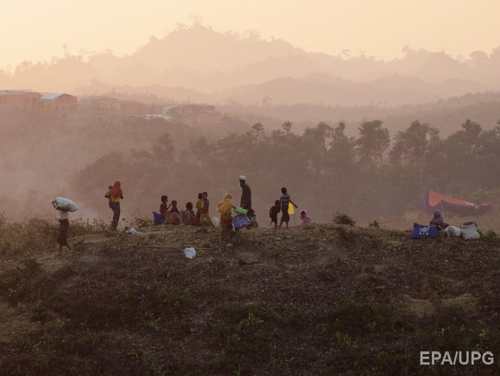 ﻿Після повернення до М'янми біженців рохінджа спочатку селитимуть у тимчасових таборах
