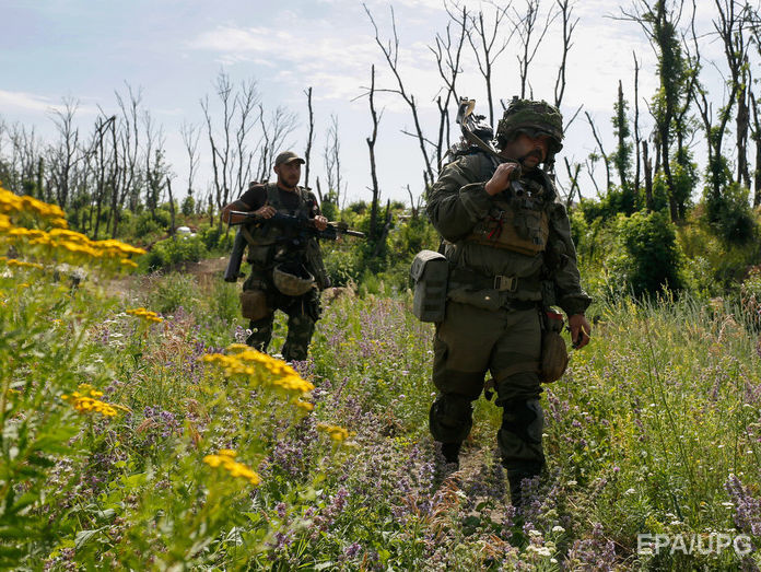 ﻿Двоє українських військових, яких уважали загиблими після бою біля Кримського, вийшли з-під обстрілу – штаб АТО