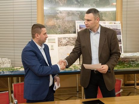 Кличко и застройщик участка на месте Сенного рынка подписали меморандум о снижении высотности жилкомплекса