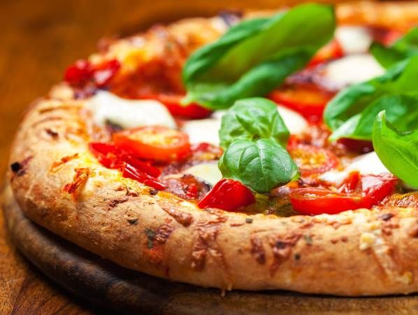 ﻿Італійці просять визнати неаполітанську піцу всесвітньою спадщиною ЮНЕСКО