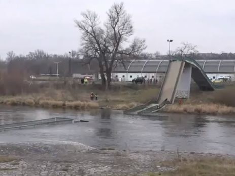 В Праге рухнул пешеходный мост, есть пострадавшие