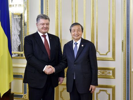 ﻿Порошенко зустрівся з віце-прем'єром Державної ради Китаю