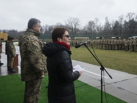 США передали ВСУ 40 медицинских автомобилей Hummer