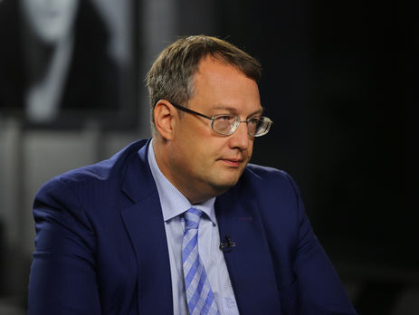 Антон Геращенко: Со второго полугодия 2018 года в проекте госбюджета предусмотрено повышение минимальной зарплаты до 4100 грн