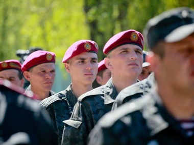 Батальон "Днепр" взял под охрану Красноармейский горсовет и милицию