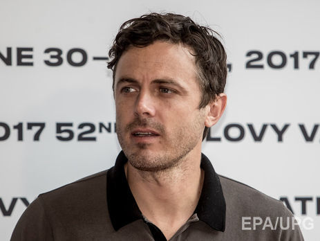 Кейси Аффлек рассказал о своих доходах в процессе развода с женой