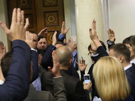 Рада обмежила безмитне ввезення товарів в Україну та їх пересилання поштою