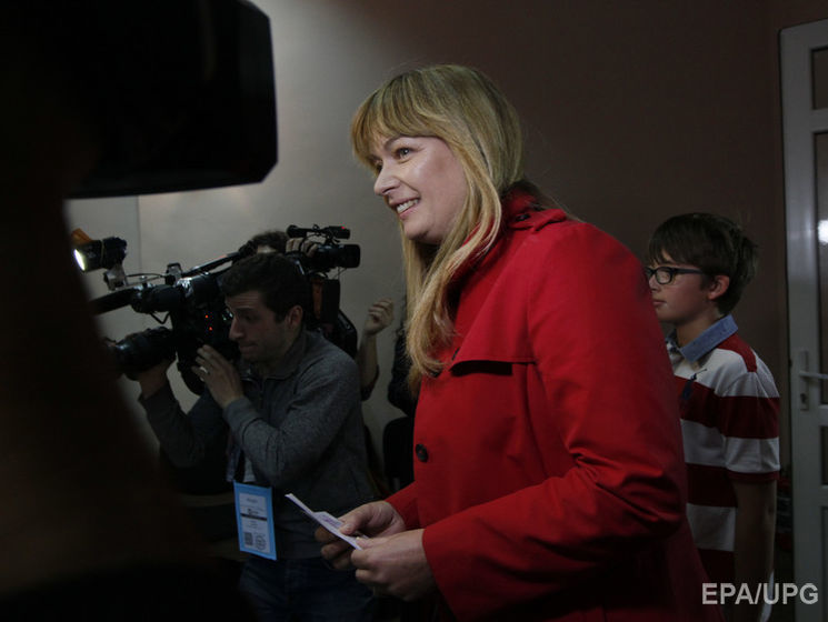 Саакашвили просит жену стать его главным спикером – адвокат