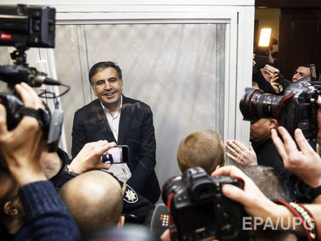 Суд избирает меру пресечения Саакашвили. Фоторепортаж