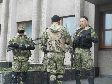 В Луганской области вооруженные боевики захватили нефтебазу